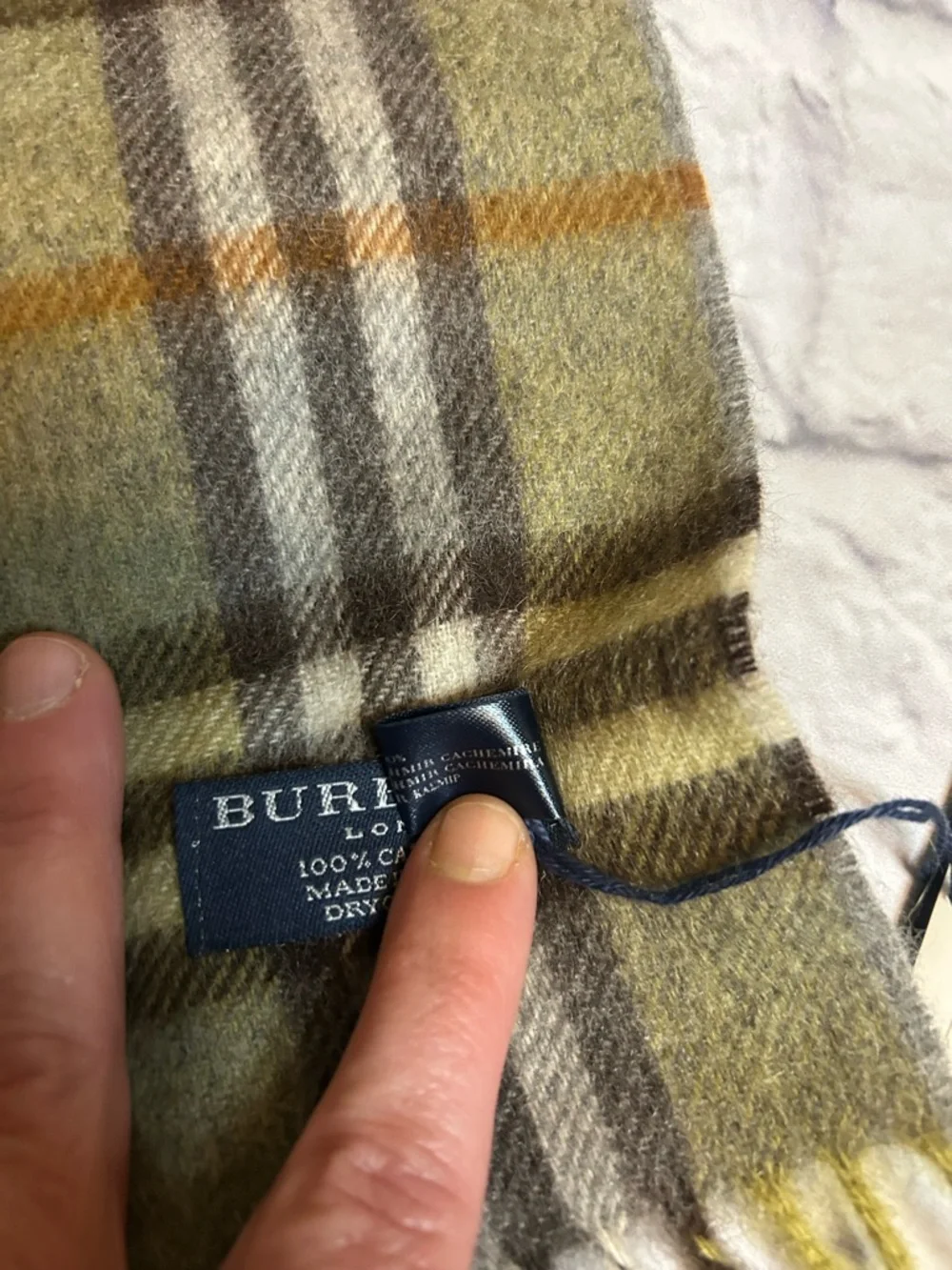 Burberry classic plaid